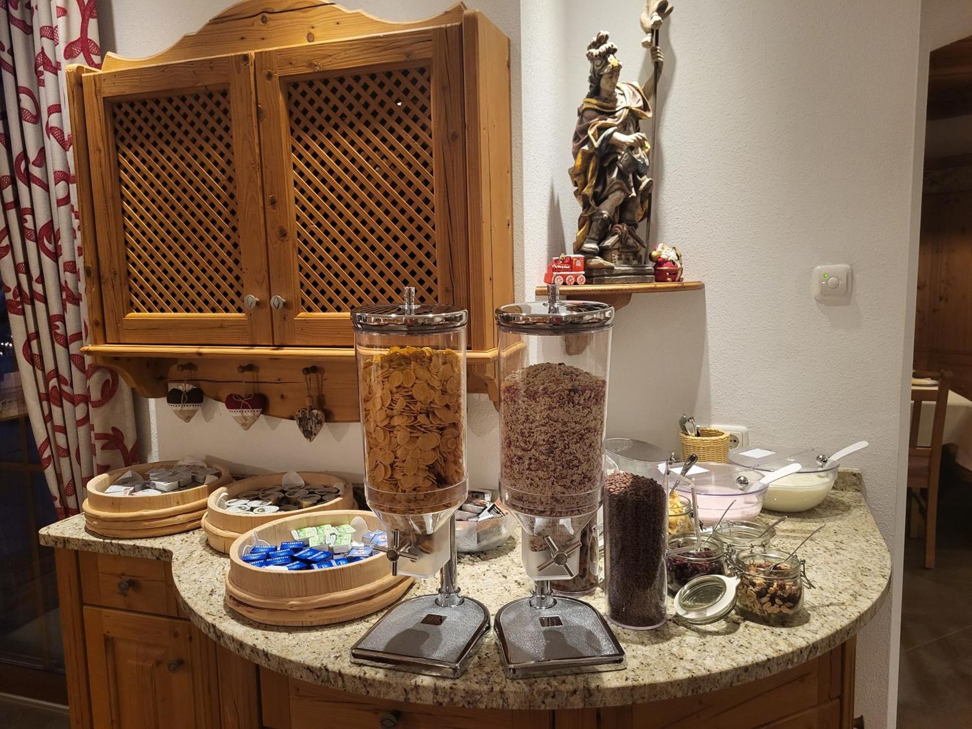 Pension Laerchenbrunn Westendorf Bagian luar foto