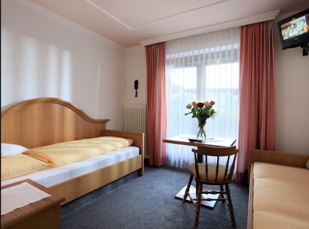 Pension Laerchenbrunn Westendorf Ruang foto
