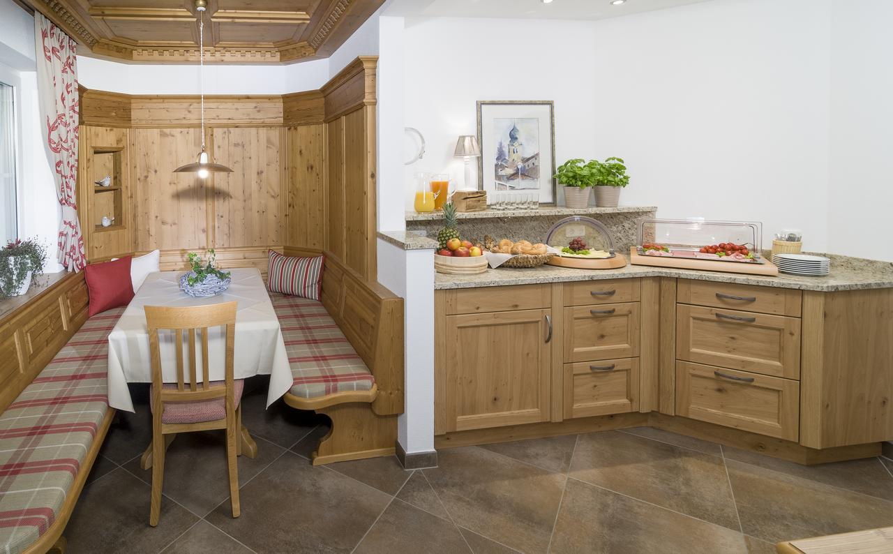 Pension Laerchenbrunn Westendorf Bagian luar foto